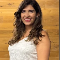 Neusha Javidnia's profile picture